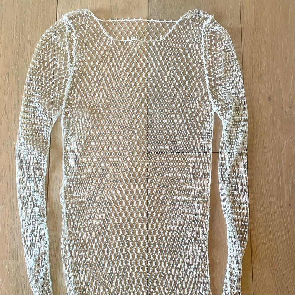 Long sleeve hallow out top